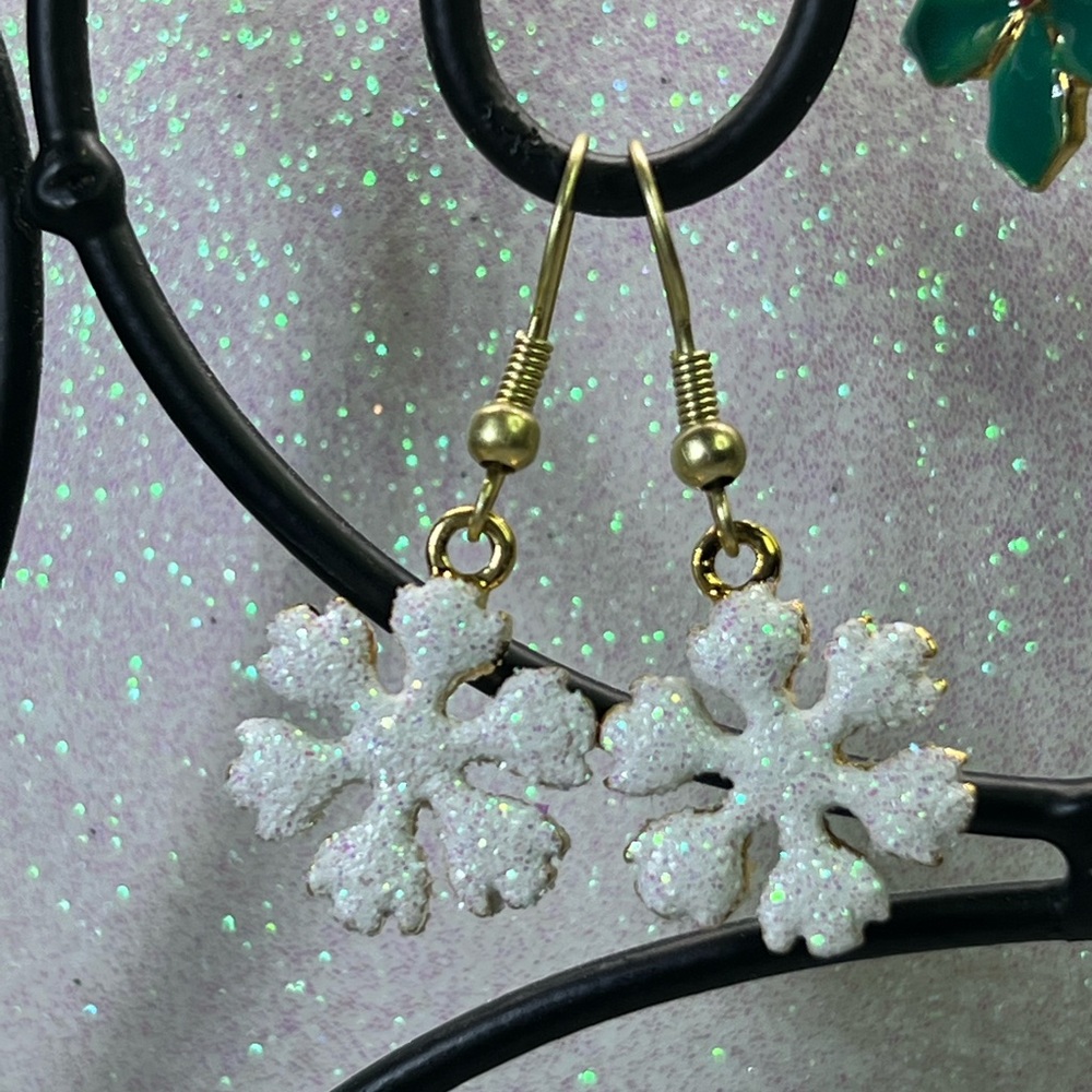 5 Sets 3D Christmas Dangle Earrings/Charms - Picture 5 of 7